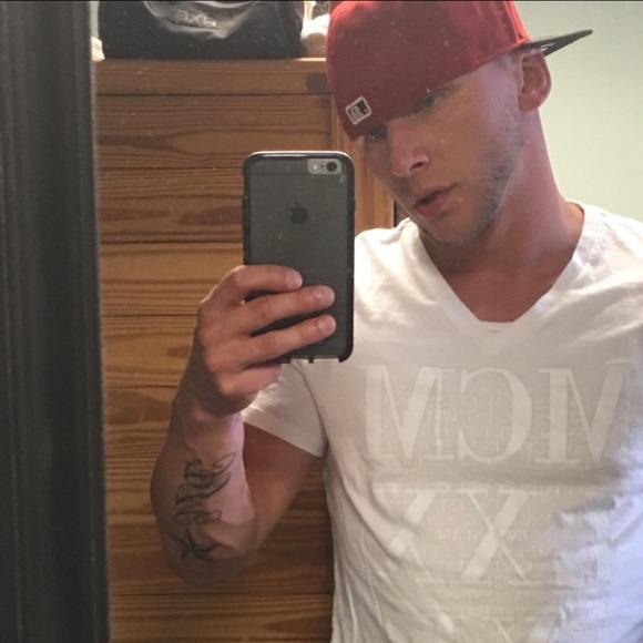 Meet your Posher, Crystal - Picture 4 of 5